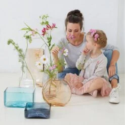 Leonardo Vase Centro III -Komar Boutique 1000138992 181105 08073251 MOOD GALLERYIMAGES P000000001000138992 mood