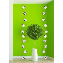 Guirlande Lumineuse Football -Komar Boutique 1000252144 210312 12075700014 MOOD DETAILS P000000001000252144 mood