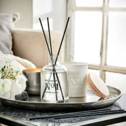 Bougie Parfumée Cotton HOME & SOUL 12 Bougie Parfumée Cotton HOME & SOUL -Komar Boutique 1000338578 230822 022 MOOD DETAILS P000000001000338578 mood