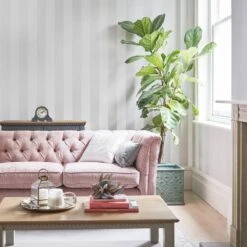 Laura Ashley Papier Peint Intissé Lille 20 Laura Ashley Papier Peint Intissé Lille -Komar Boutique 1000349440 220617 020 MOOD DETAILS P000000001000349440 mood