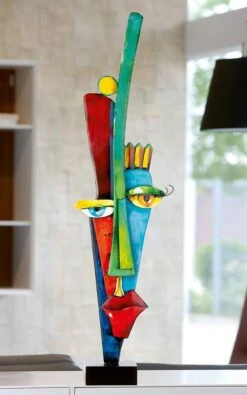 Statuette Alta Fronte 6 Statuette Alta Fronte -Komar Boutique 1000381980 230406 020 MOOD DETAILS P000000001000381980 mood