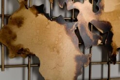 Sculpture Murale Métal Golden World -Komar Boutique 1de2fe45127c4acc80530db86249fabe