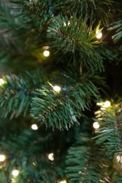 Sapin De Noël Artificiel Diamond -Komar Boutique 2655b231898a4679a8ae3f142a78c5fa