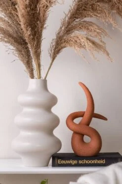 PRESENT TIME Ornement Abstract Art Knot -Komar Boutique 5d4507ee875549c392d1ab5f2a1dac75