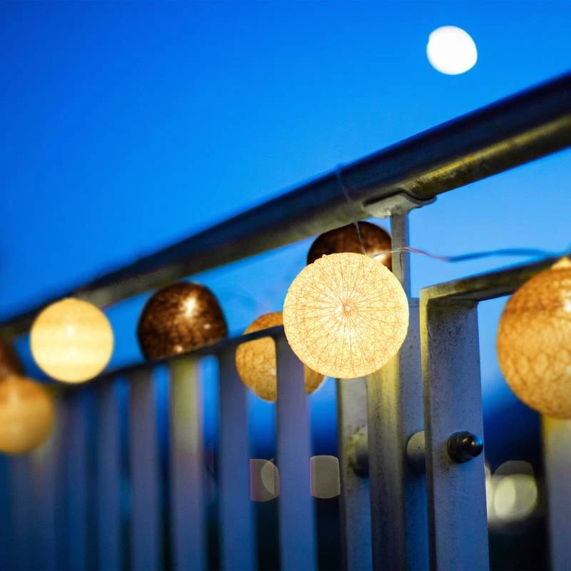 Guirlande Lumineuse LED 10 Boules Coton 4 Guirlande Lumineuse LED 10 Boules Coton – Image 2