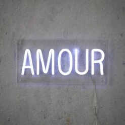 Éclairage Néon Amour -Komar Boutique d181c04e0f0b48c2a4ca23cd93517cbd